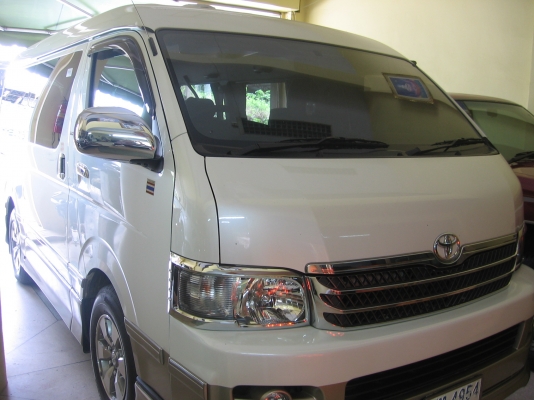 ขายรถตู้ TOYOTA VENTURY 2.7 ปี 09 รถบ้านใช้เองแท้ ๆ ตรวจสอบได้ ติด NGV 2 ถัง  ประหยัดสุด ๆ เดิมทุกชิ้น วิ่งยังไม่ถึงแสนกิโล หาอยู่ไม่ผิดหวัง  ราคาพร้อมโอน