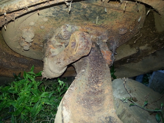 ขาย คานหน้า สิบล้อ ดุม น๊อต 8 รู ของผมเอง ขาย คานหน้า สิบล้อ ดุม น๊อต 8 รู ของผมเอง