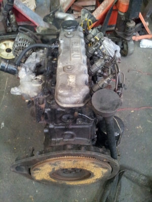 ขายเครื่องยนต์ ISUZU C-240 forklift KOMATSU TCM พร้อมหัวหมู