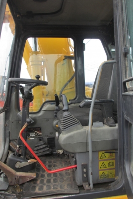 รถขุดล้อยาง KOMATSU PW130-6 เก่านอกแท้ๆ เอวแน่น ปั็มแรง สภาพพร้อมใช้ สุดๆเอาไปแบ่งกันใช้ได้เลยครับ น้องร็อค จัดหั้ย รถขุดล้อยาง KOMATSU PW130-6 เก่านอกแท้ๆ เอวแน่น ปั็มแรง สภาพพร้อมใช้ สุดๆเอาไปแบ่งกันใช้ได้เลยครับ น้องร็อค จัดหั้ย