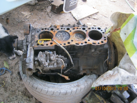 อะใหล่ 2L