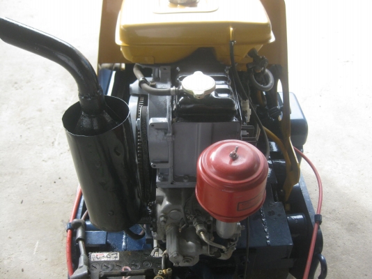 ขายรถบดNAGAOKA V-6WDพร้อมใช้งาน