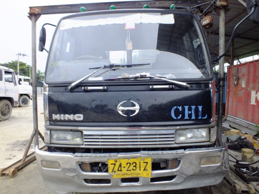 ขาย hino - isuzu - fuso  รวม 11 คันครับ