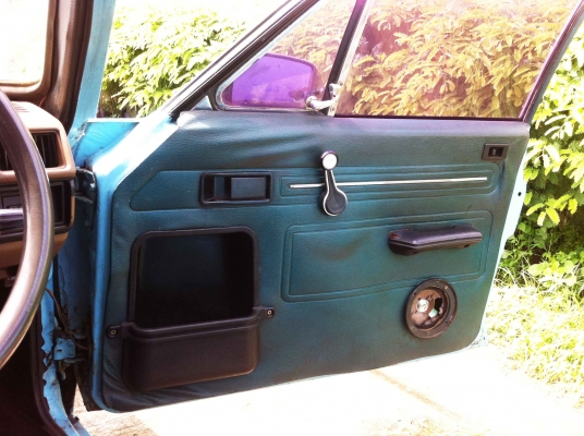 ขาย Hillman Avenger รถเก่าน่าสะสม ขาย Hillman Avenger รถเก่าน่าสะสม