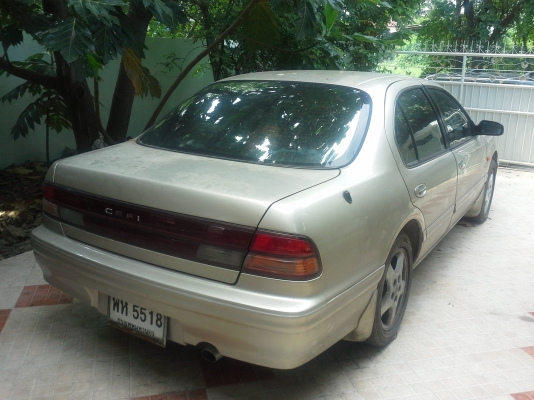 รถเก๋ง นิสสัน ซีฟีโร่ รถบ้านๆ เดิมๆ รถเก๋ง นิสสัน ซีฟีโร่ รถบ้านๆ เดิมๆ