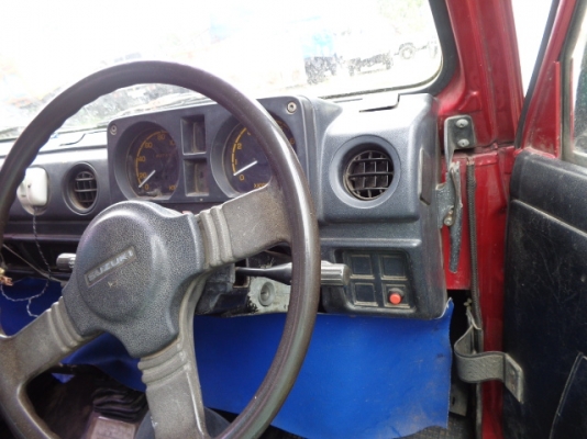 SUZUKI caribian 4 WD พร้อมใช้ ภาษีขาด 1ปีต่อได้