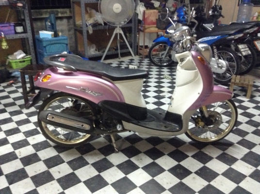 จำหน่ายมอไซด์มือ2 มีหลายคันหลายรุ่น อยู่ใกล้มอบูรพา หนองมน-บางแสน ต.แสนสุข 088-2197709