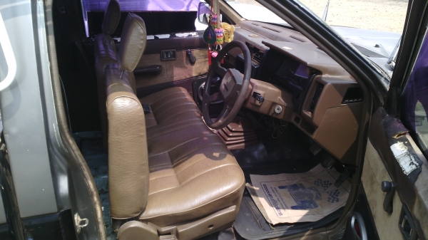 ขายนิสสัน บิ้กเอ็ม เครื่องฝาขาว ปี33 มีคอกสูง