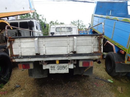 ขายรถหกล้อ mitsubishi canter 115 hp ราคา 290000 สนใจติดต่อ ......0898450560