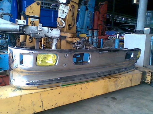 ขายกันชนสแตนเลส สำหรับใส่ 6 ล้ออีซูซุNPR