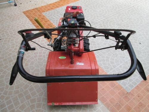 รถพรวนดินเดินตาม รหัสสินค้า :13001323 HONDA เบนซิน 5.5 PS www.nihonmono.com