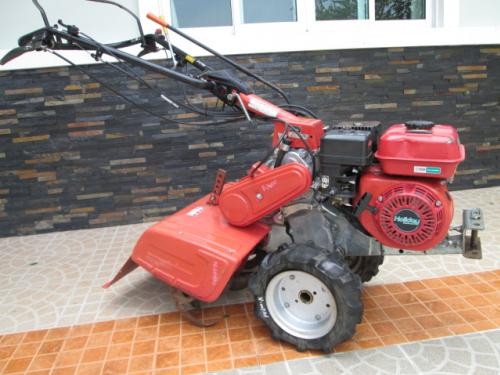 รถพรวนดินเดินตาม รหัสสินค้า :13001323 HONDA เบนซิน 5.5 PS www.nihonmono.com