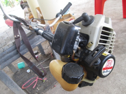 เครื่องตัดหญ้าสะพายบ่า Dai Shin เครื่องตัดหญ้าสะพายบ่า Dai Shin