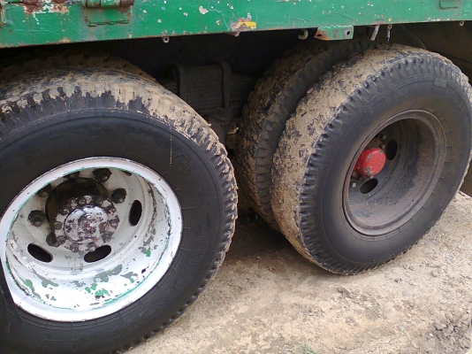 HINO KT725 เครื่อง HO7D 195 แรงม้า 10 ล้อ เพลาเดียว ไม่ดัมพ์