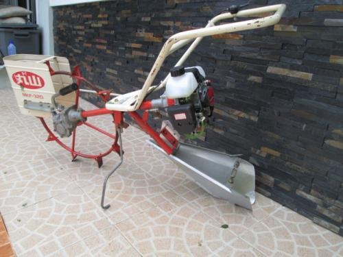 เครื่องแหวกร่องกล้านา รหัสสินค้า :13001327  MARUYAMA www.nihonmono.com