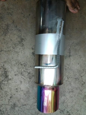 ...ขาย ท่อ nitto ปลายรุ้ง  ไส้เยื้อง ยาว 18 นิ้ว ขายถูกๆคับ 1500 พอ