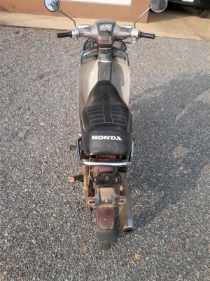 ขาย C700 ทะเบียนพร้อมโอนภาษีขาดปี 40 รถเดิมแห้งๆเครื่องพอใช้โครงไม่ผุแนวคลาสสิค ขาย C700 ทะเบียนพร้อมโอนภาษีขาดปี 40 รถเดิมแห้งๆเครื่องพอใช้โครงไม่ผุแนวคลาสสิค