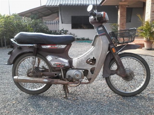 ขาย C700 ทะเบียนพร้อมโอนภาษีขาดปี 40 รถเดิมแห้งๆเครื่องพอใช้โครงไม่ผุแนวคลาสสิค ขาย C700 ทะเบียนพร้อมโอนภาษีขาดปี 40 รถเดิมแห้งๆเครื่องพอใช้โครงไม่ผุแนวคลาสสิค