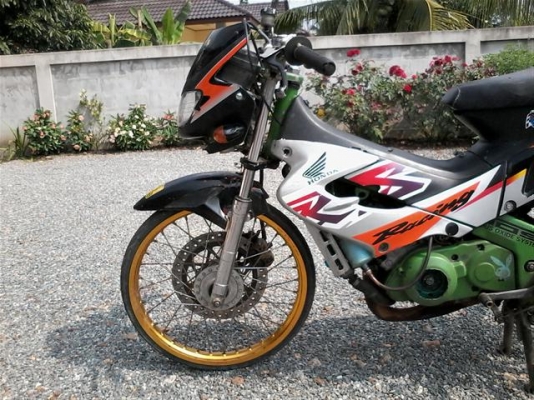 ขายโนวาแดชเล่มทะเบียน(กำลังตามชุดโอน)เครื่องพอใช้ภาษีขาดปี 53