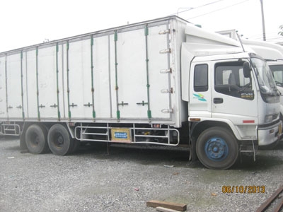 ขายสิบล้อ Isuzu FVM 230 Uro2 ปี47 ตู้สิบบานยาว 7.5 เมตร โทร 088-4501277