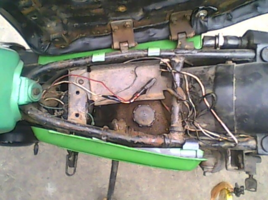 ขาย ts 125er สภาพแห้งๆ มีทะเบียน 9800 บาท ขาย ts 125er สภาพแห้งๆ มีทะเบียน 9800 บาท