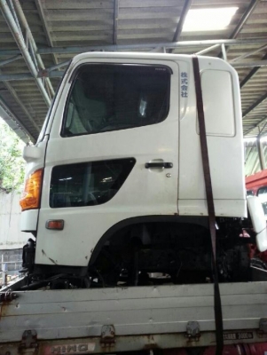 หัวเก๋ง Hino Mega