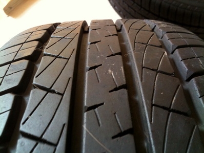 แม็กซ์และยางใหม่ BENZ w211 แม็กซ์และยางใหม่ BENZ w211