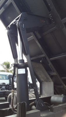 ขายรถหกล้อกระบะดั้มพ์สามมิตร พร้อมส่งมอบทันที