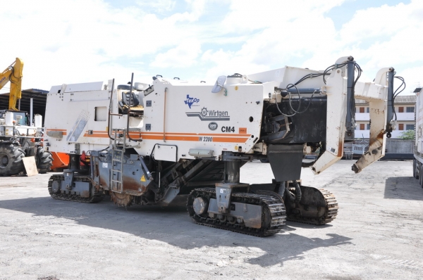 WIRTGEN  W 2200  SN  0232