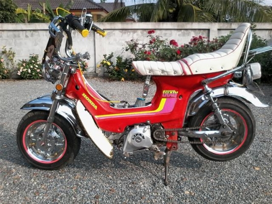 ขายชาลีเครื่อง Lifan125 อินวอยล์พร้อมออกใบซื้อขาย แนวยุ่นๆเครื่องสมบูรณ์รถพร้อมใช้