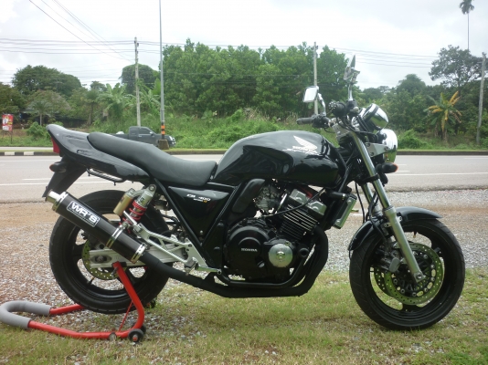 มาก่อน ได้ก่อน cb400 ปี 97 ver s สรรพสามิตตัวจริง ปลั้กแดง คาร์บูไฟฟ้า
