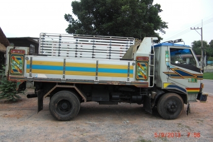 ***ขายแล้วครับขอบคุณ Truck2hand ขาย 6ล้อดั๊มดินสวยๆเครื่องใหญ่ HINO FC171A เครื่องHO7C 185HPแห้งจัดฟิตๆ ไม่มีเยิ้ม ช่วงล่างใหญ่Fหน้า-หลัง คัสซีสวยไม่ผุไม่ดาม กระบะดั๊มเนียม4ตันสภาพสวย พื้นดี ข้างดี ยาง8.25สวย6เส้น หัวสวยภายในเต็มคอนโซลครบ พ.พาวเวอร์ แอร์