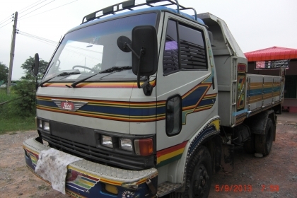 ***ขายแล้วครับขอบคุณ Truck2hand ขาย 6ล้อดั๊มดินสวยๆเครื่องใหญ่ HINO FC171A เครื่องHO7C 185HPแห้งจัดฟิตๆ ไม่มีเยิ้ม ช่วงล่างใหญ่Fหน้า-หลัง คัสซีสวยไม่ผุไม่ดาม กระบะดั๊มเนียม4ตันสภาพสวย พื้นดี ข้างดี ยาง8.25สวย6เส้น หัวสวยภายในเต็มคอนโซลครบ พ.พาวเวอร์ แอร์