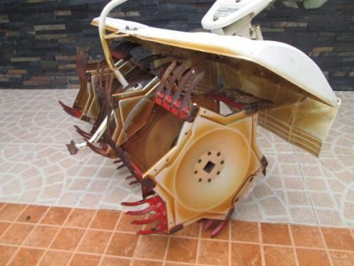 เครื่องพรวนหญ้าในร่องข้าว รหัสสินค้า :13001331 MARUYAMA www.nihonmono.com