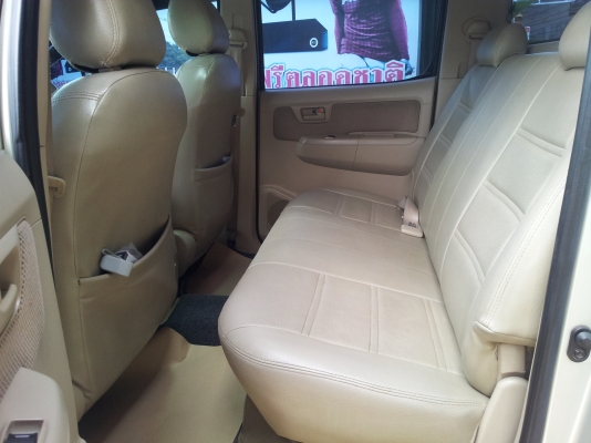 ขายรถยนต์ TOYATA VIGO 4 ประตู 4x4 เครื่อง 2.5