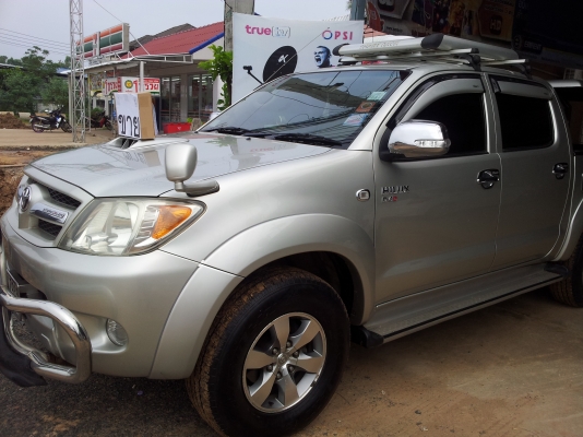 ขายรถยนต์ TOYATA VIGO 4 ประตู 4x4 เครื่อง 2.5