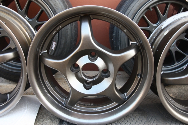 ล้อแม๊ก ขอบ 15*6.5*40 มือสอง 4รู 100