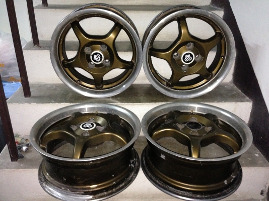 ล้อแม๊ก ขอบ 15*6.5*40 มือสอง 4รู 100