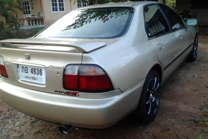 ขายรถเก๋ง HONDA ACCORD โฉมท้าย2ก้อน ปี39/96 เครื่องV ติดแก๊สLPG เกียร์ออโต้ ภายในเบาะหนัง สาย CD แอร์ พ.พาวเวอร์ พร้อม กระจกไฟฟ้า ปรับข้างไฟฟ้า ใช้งานปกติ ล็อครีโมท ล้อแม็ก17 ยางดี4เส้น 205/45/17 สีสวย เคยมีชนมาแต่ไม่ลึกเก็บงานแล้ว พร้อมใช้งาน ราคาต่อรองไ ขายรถเก๋ง HONDA ACCORD โฉมท้าย2ก้อน ปี39/96 เครื่องV ติดแก๊สLPG เกียร์ออโต้ ภายในเบาะหนัง สาย CD แอร์ พ.พาวเวอร์ พร้อม กระจกไฟฟ้า ปรับข้างไฟฟ้า ใช้งานปกติ ล็อครีโมท ล้อแม็ก17 ยางดี4เส้น 205/45/17 สีสวย เคยมีชนมาแต่ไม่ลึกเก็บงานแล้ว พร้อมใช้งาน ราคาต่อรองไ