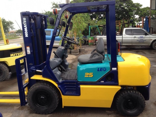 ขาย ฟอล์คลิฟต์ 2.5 ตัน KOMATSU FD25T-12 มือ 2 จากญี่ปุ่น ขาย ฟอล์คลิฟต์ 2.5 ตัน KOMATSU FD25T-12 มือ 2 จากญี่ปุ่น