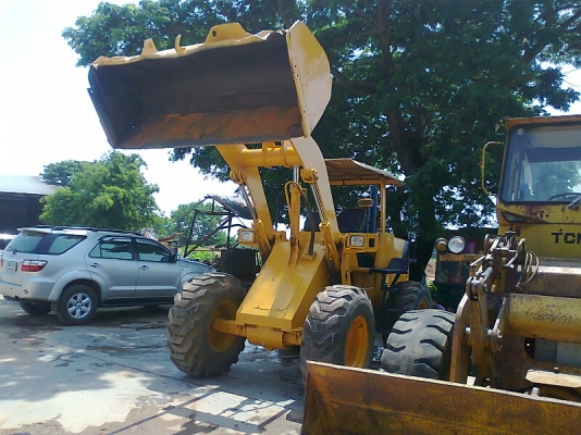 รถตัก KOMATSU WA100-1 S/N 10453 รถแรงดี พร้อมใช้งาน ราคาแสนถูก ยางคู่หน้าใหม่เอี่ยม.