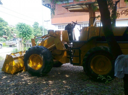 รถตัก KOMATSU WA100-1 S/N 10453 รถแรงดี พร้อมใช้งาน ราคาแสนถูก ยางคู่หน้าใหม่เอี่ยม.