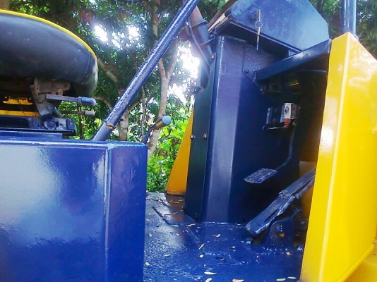 รถตัก KOMATSU WA100-1 S/N 10453 รถแรงดี พร้อมใช้งาน ราคาแสนถูก ยางคู่หน้าใหม่เอี่ยม.