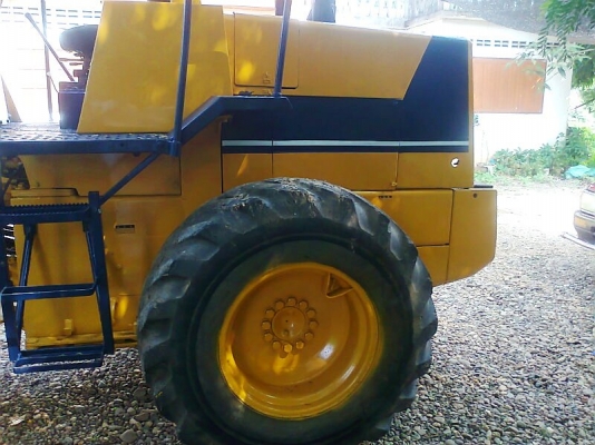 รถตัก KOMATSU WA100-1 S/N 10453 รถแรงดี พร้อมใช้งาน ราคาแสนถูก ยางคู่หน้าใหม่เอี่ยม.