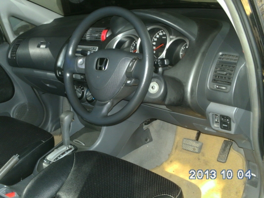 ขาย ซิตี้ปี 04 เกียร์ออร์โต้  สวยน่าใช้  สนใจโทร 0868681627