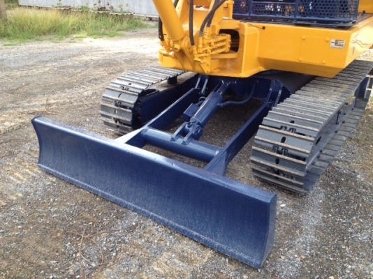 รถขุด แบคโฮล KOMATSU PC20-6 ทำสีใหม่ นำเข้า มือสองจากญี่ปุ่นแท้ๆ