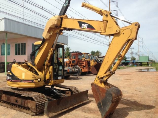 ขายรถแบคโฮ CAT 308BSR นำเข้าจากญี่ปุ่น ระบบคอลโทรลสั้น มีVDO ให้ชมครับ สนใจติดต่อ 081-2990958