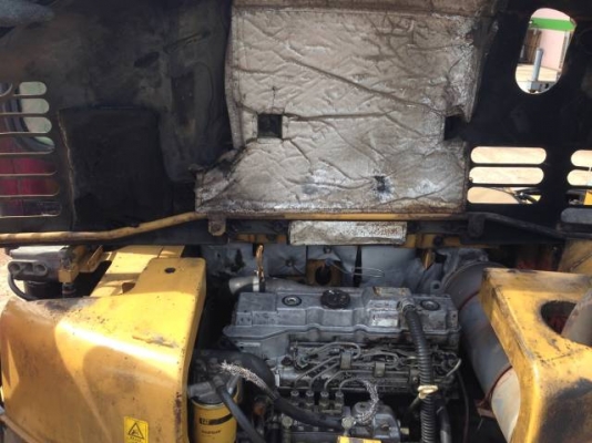 ขายรถแบคโฮ CAT 308BSR นำเข้าจากญี่ปุ่น ระบบคอลโทรลสั้น มีVDO ให้ชมครับ สนใจติดต่อ 081-2990958