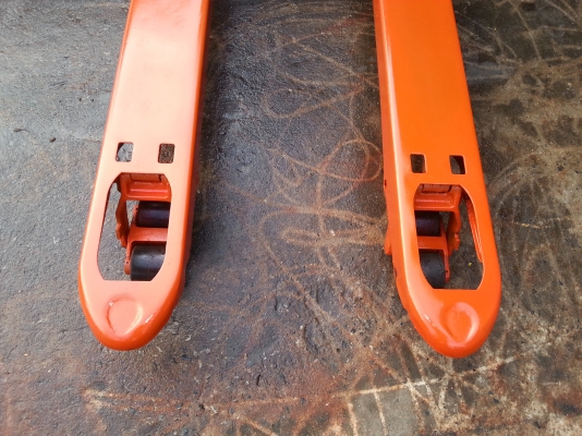 ขาย Hand pallet truck มือสอง