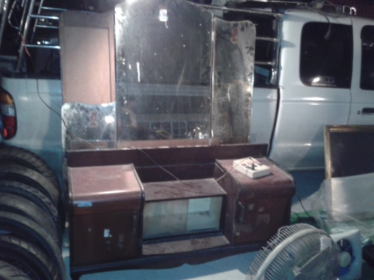 โต๊ะเครื่องแป้งโบราน  2500